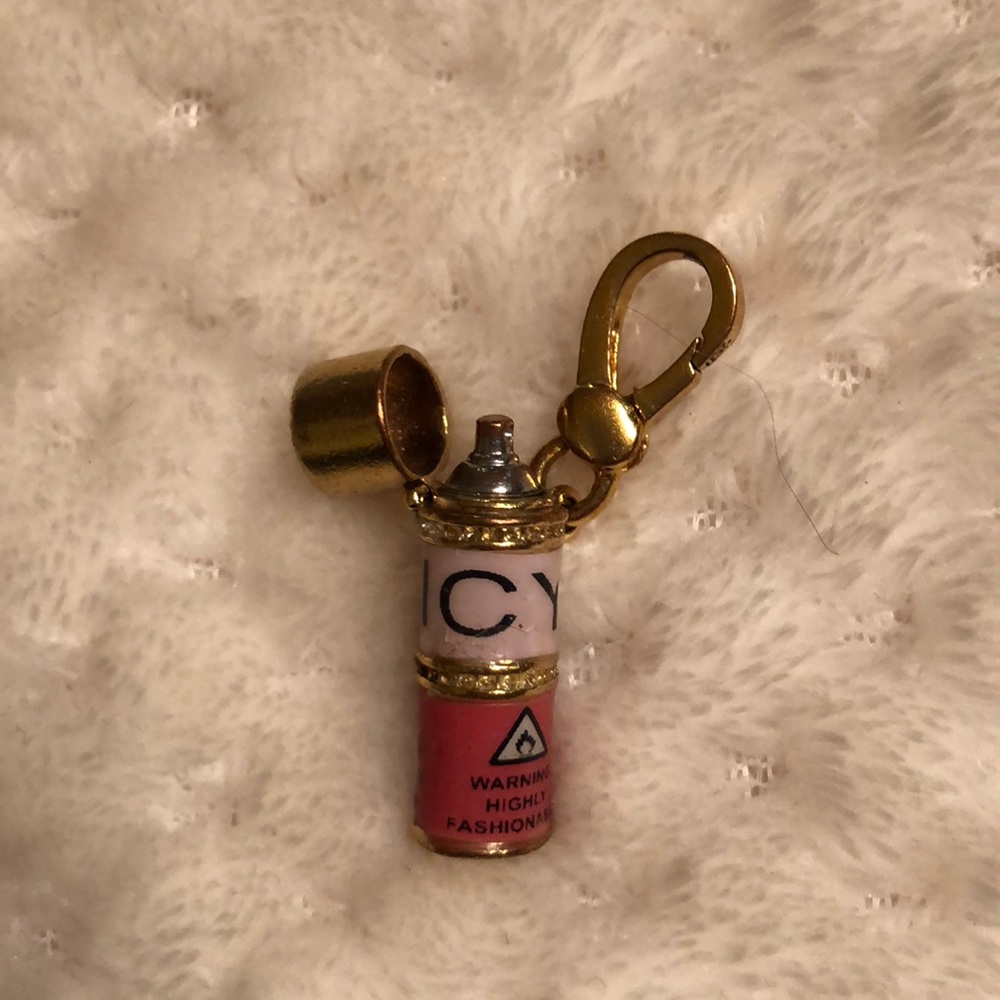 Juicy coture charm: hairspray